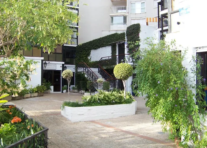 Maruri En Marbella, Al Lado Playa